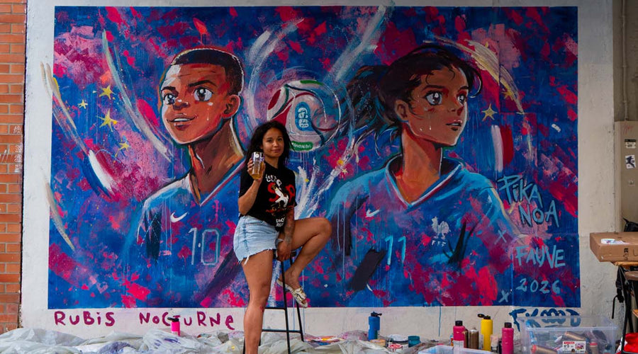 Nouvelle fresque aux couleurs des Bleus avec Pikanoa